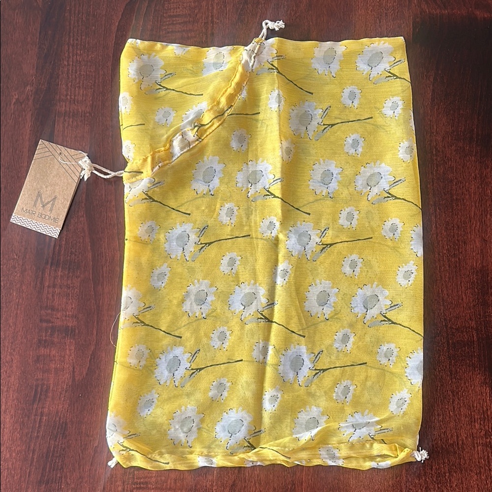 Matr Boomie - Upcycled Sari drawstring bag